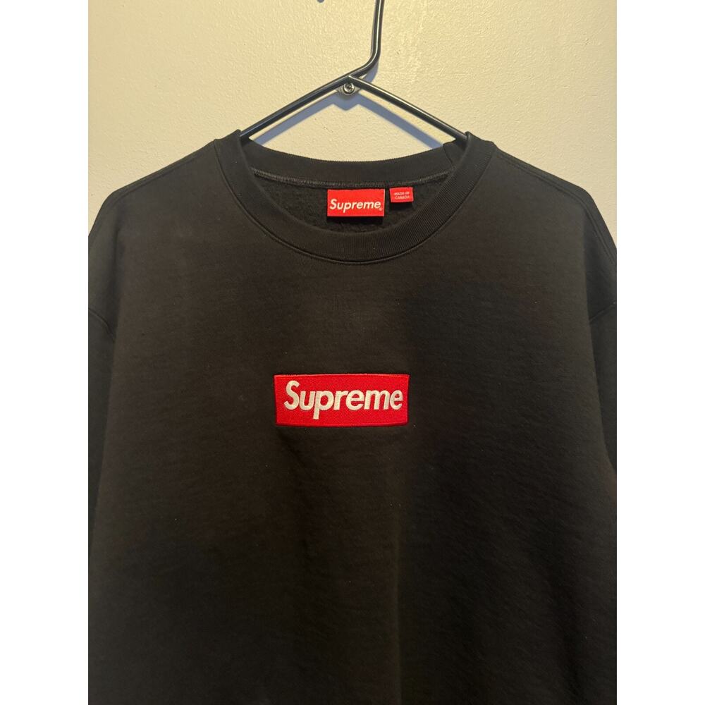 Supreme Box Logo Crewneck(FW22) - Black - Size Medium - Picture 2 of 6